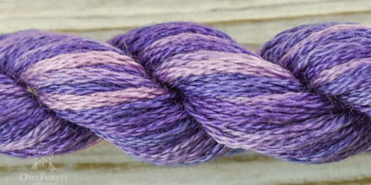 3427 Нитки ручного окрашивания OwlForest на основе DMC, пасма 8 метров Лаванда