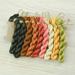 НМул-ОК-3322 Набор ниток OwlForest для схемы «Осенние коты» (DMC) 28, 32, 36 каунт в 2 нити