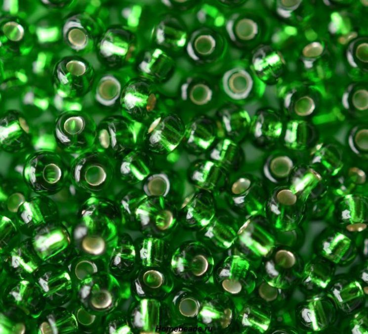 Бисер Preciosa 57120 яркая зелень прозрачный с серебряным центром