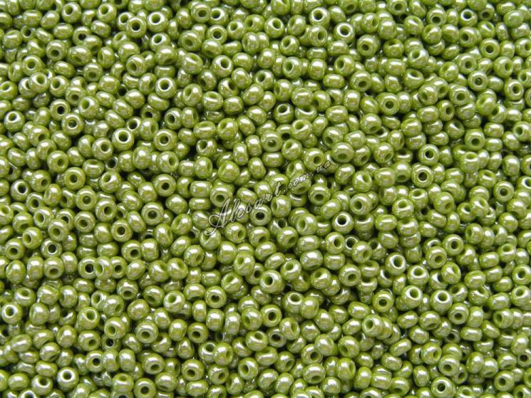 Бисер Preciosa 58430 оливковый глянцевый