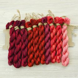 НМул-ГК-3283 Набор ниток OwlForest для схемы «Гранатовый квакер» (DMC) 28 каунт в 3 нити